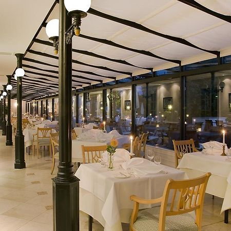 Hotel Schloss Reinhartshausen Eltville am Rhein ภายนอก รูปภาพ