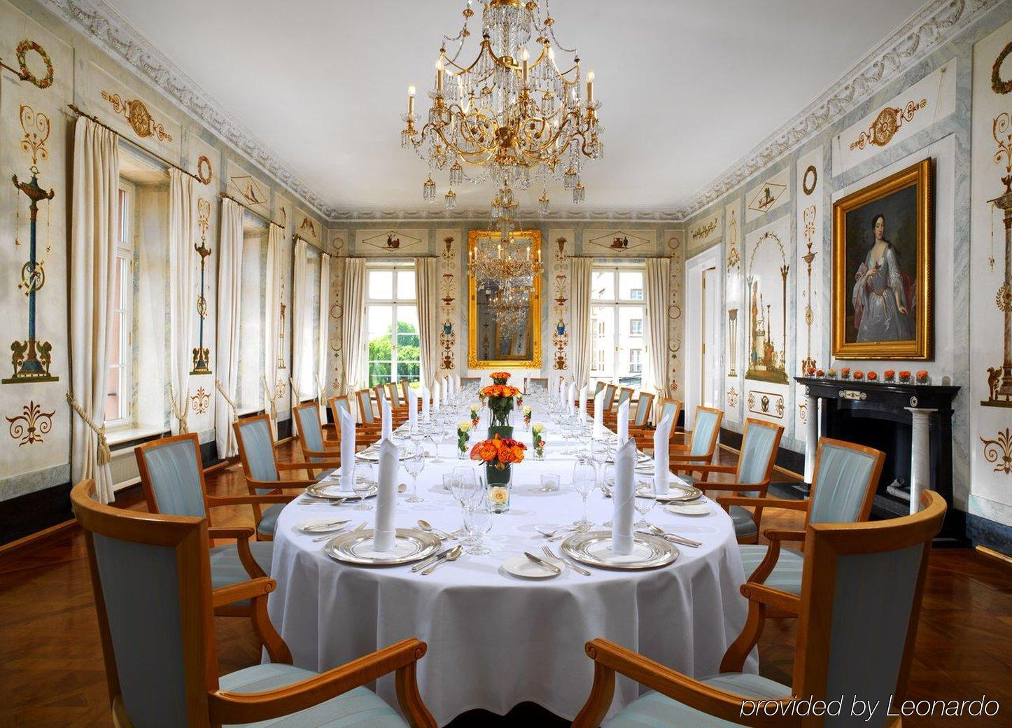 Hotel Schloss Reinhartshausen Eltville am Rhein ภายนอก รูปภาพ