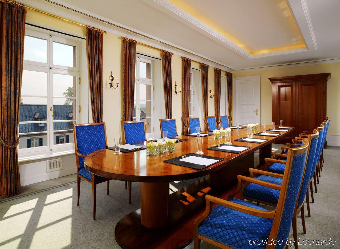 Hotel Schloss Reinhartshausen Eltville am Rhein ภายนอก รูปภาพ
