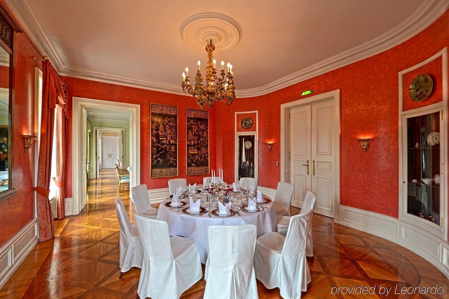 Hotel Schloss Reinhartshausen Eltville am Rhein ภายนอก รูปภาพ