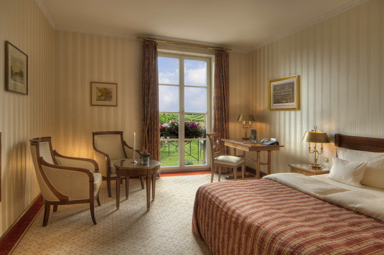 Hotel Schloss Reinhartshausen Eltville am Rhein ภายนอก รูปภาพ